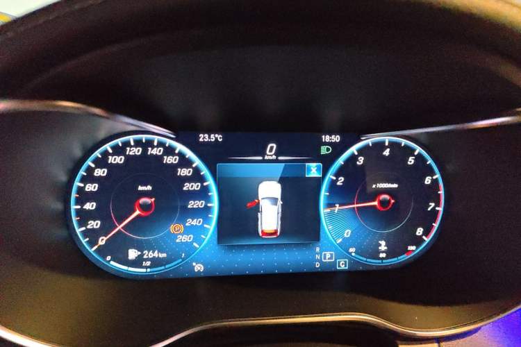 Used Mercedes-Benz GLC 2020 GLC 260 L 4MATIC Luxury Model Instrument Cluster