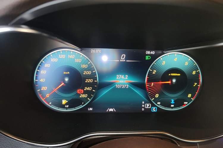 Used Mercedes-Benz GLC 2020 GLC 300 L 4MATIC Luxury Model Instrument Cluster