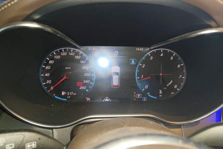 Used Mercedes-Benz GLC 2020 Facelifted GLC 300 L 4MATIC Luxury Edition Instrument Cluster