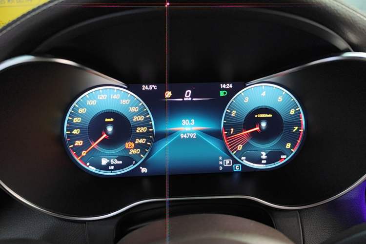 Used Mercedes-Benz GLC 2020 GLC 260 L 4MATIC Luxury Model Instrument Cluster