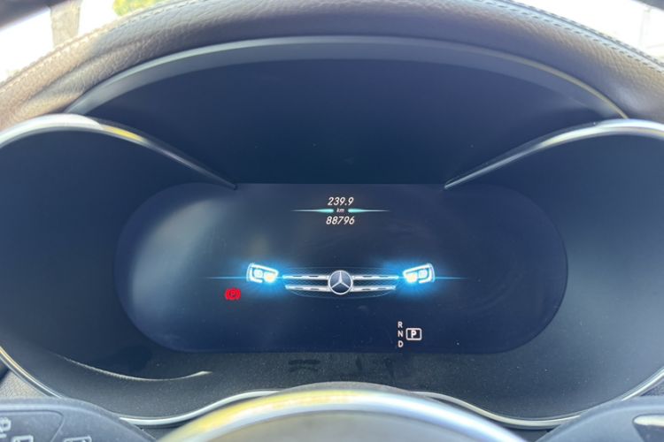 Used Mercedes-Benz GLC 2020 GLC 300 L 4MATIC Luxury Model Instrument Cluster