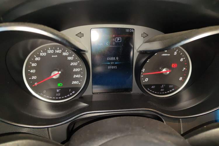 Used Mercedes-Benz GLC 2020 GLC 260 L 4MATIC Dynamic Model Instrument Cluster