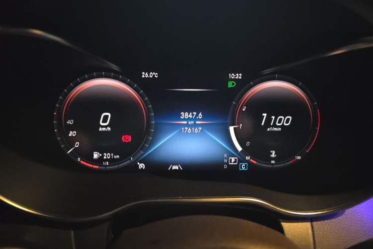 Used Mercedes-Benz GLC 2020 GLC 300 L 4MATIC Dynamic Edition Instrument Cluster
