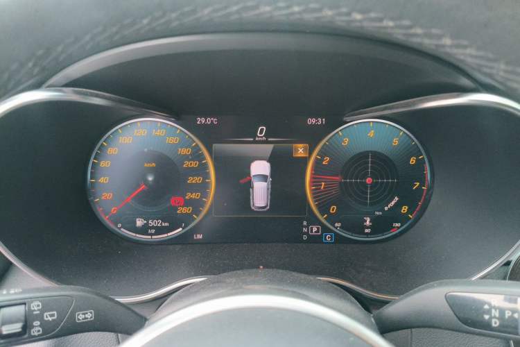 Used Mercedes-Benz GLC 2020 Facelift GLC 260 L 4MATIC Luxury Edition Instrument Cluster