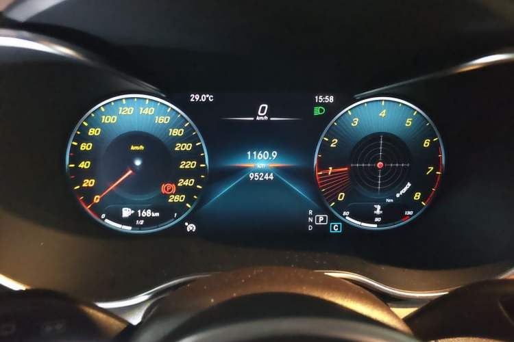 Used Mercedes-Benz GLC 2020 Facelift GLC 260 L 4MATIC Luxury Edition Instrument Cluster