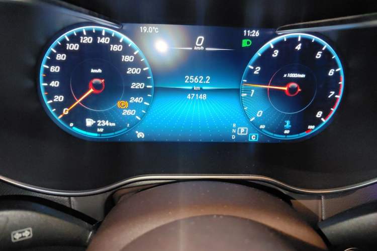 Used Mercedes-Benz GLC 2020 GLC 260 L 4MATIC Luxury Model Instrument Cluster