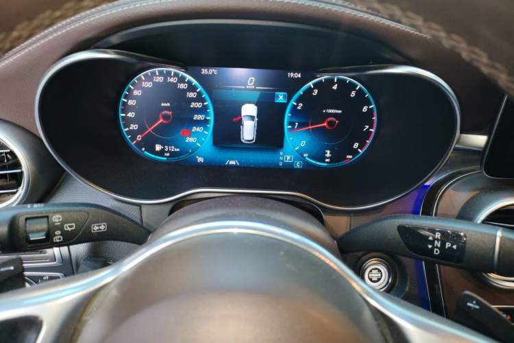 Used Mercedes-Benz GLC 2020 Facelift GLC 300 L 4MATIC Dynamic Edition Instrument Cluster