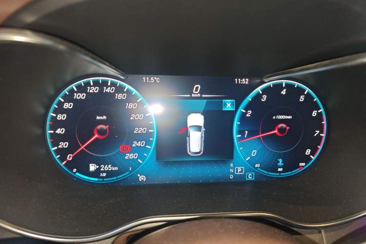 Used Mercedes-Benz GLC 2020 Facelift GLC 260 L 4MATIC Luxury Edition Instrument Cluster