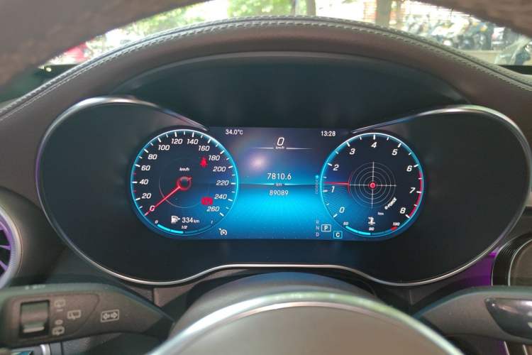 Used Mercedes-Benz GLC 2020 Facelift GLC 260 L 4MATIC Luxury Edition Instrument Cluster