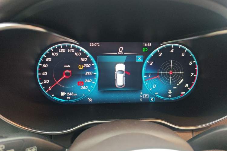 Used Mercedes-Benz GLC 2020 Facelifted GLC 260 L 4MATIC Dynamic Edition Instrument Cluster
