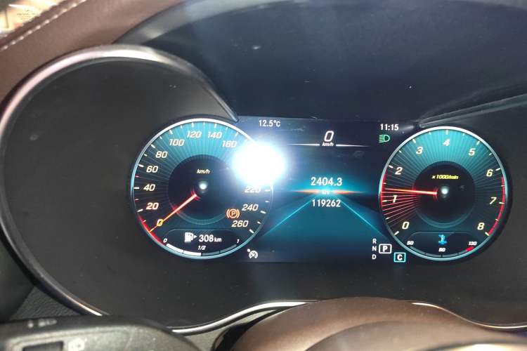 Used Mercedes-Benz GLC 2020 GLC 260 L 4MATIC Luxury Model Instrument Cluster
