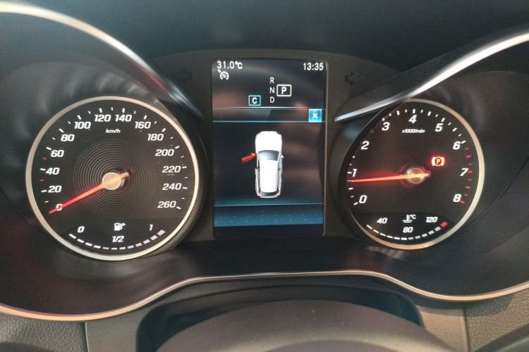 Used Mercedes-Benz GLC 2020 GLC 260 L 4MATIC Dynamic Model Instrument Cluster
