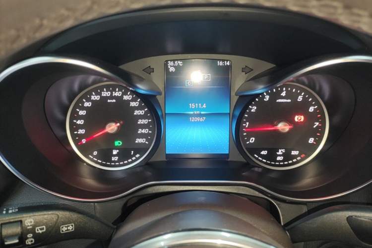 Used Mercedes-Benz GLC 2020 GLC 260 L 4MATIC Dynamic Model Instrument Cluster