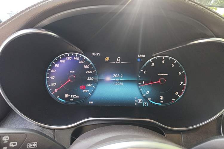 Used Mercedes-Benz GLC 2020 Facelifted GLC 260 L 4MATIC Dynamic Edition Instrument Cluster