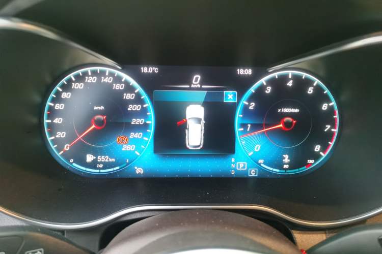 Used Mercedes-Benz GLC 2020 Facelifted GLC 260 L 4MATIC Dynamic Edition Instrument Cluster