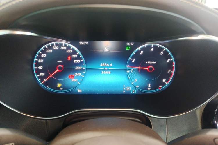 Used Mercedes-Benz GLC 2020 Facelifted GLC 260 L 4MATIC Dynamic Edition Instrument Cluster