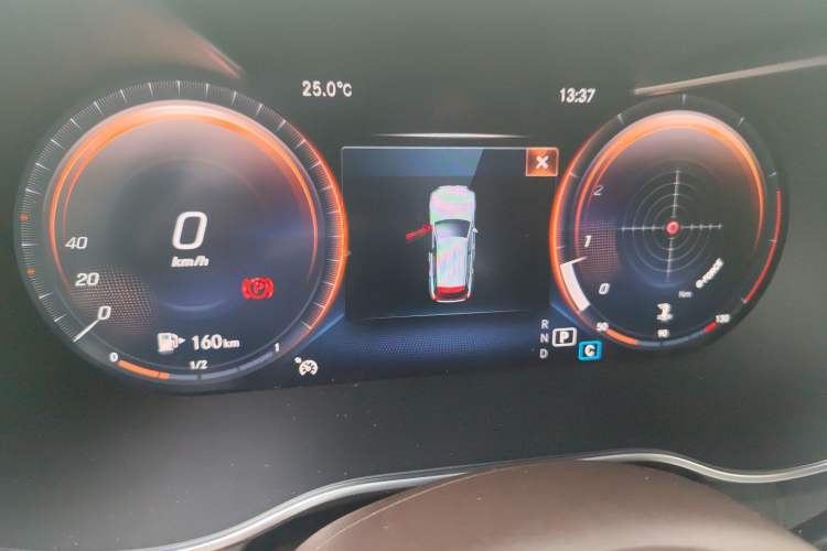 Used Mercedes-Benz GLC 2020 Facelift GLC 260 L 4MATIC Luxury Edition Instrument Cluster