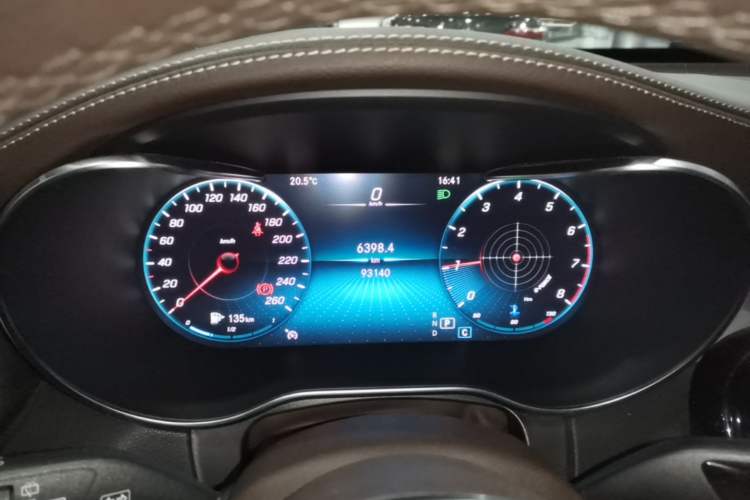 Used Mercedes-Benz GLC 2020 Facelifted GLC 260 L 4MATIC Dynamic Edition Instrument Cluster
