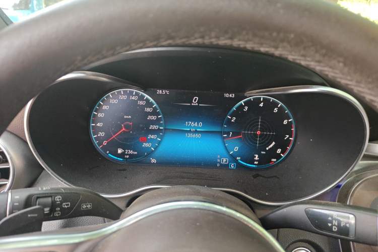 Used Mercedes-Benz GLC 2020 GLC 260 L 4MATIC Luxury Model Instrument Cluster