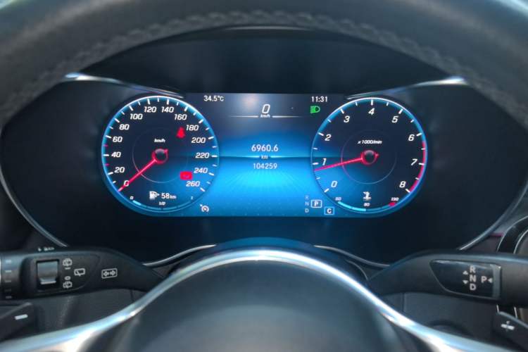 Used Mercedes-Benz GLC 2020 GLC 260 L 4MATIC Luxury Model Instrument Cluster