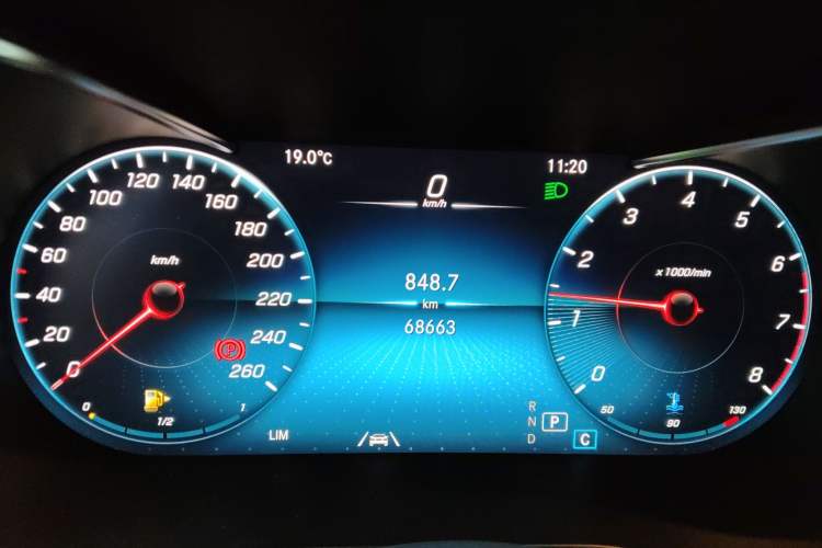 Used Mercedes-Benz GLC 2020 Facelift GLC 300 L 4MATIC Dynamic Edition Instrument Cluster