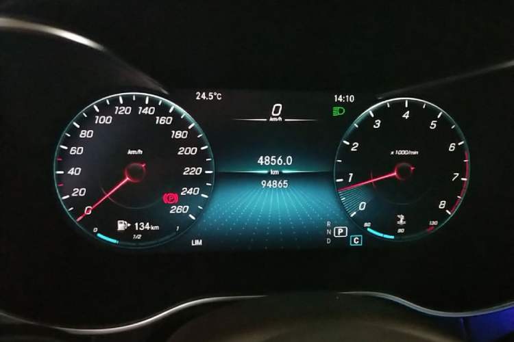 Used Mercedes-Benz GLC 2020 GLC 260 L 4MATIC Luxury Model Instrument Cluster