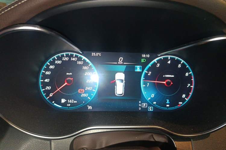 Used Mercedes-Benz GLC 2020 Facelifted GLC 260 L 4MATIC Dynamic Edition Instrument Cluster