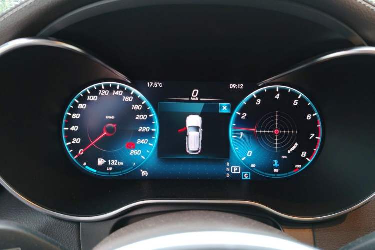 Used Mercedes-Benz GLC 2020 GLC 260 L 4MATIC Luxury Model Instrument Cluster