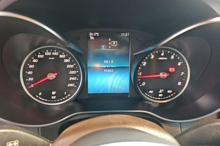 Used Mercedes-Benz GLC 2020 GLC 260 L 4MATIC Dynamic Model Instrument Cluster