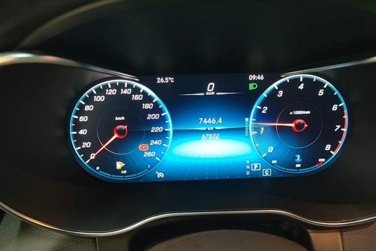 Used Mercedes-Benz GLC 2020 GLC 260 L 4MATIC Luxury Model Instrument Cluster