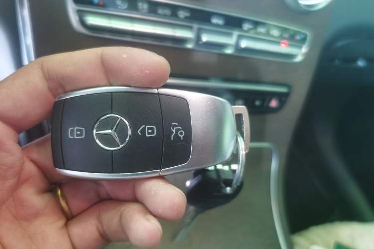 Used Mercedes-Benz GLC 2020 GLC 260 L 4MATIC Luxury Model Interior 1