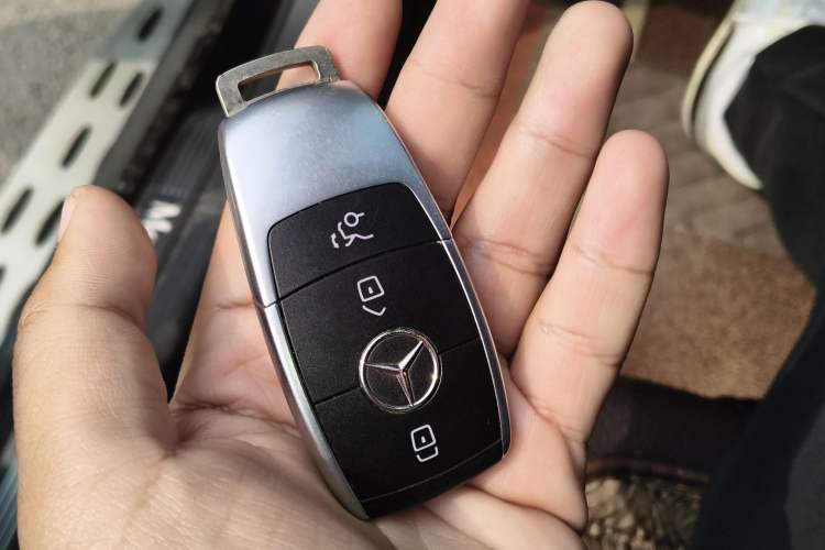 Used Mercedes-Benz GLC 2020 Facelift GLC 300 L 4MATIC Dynamic Edition Interior 1