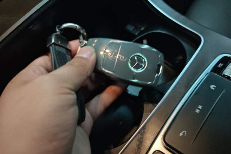 Used Mercedes-Benz GLC 2020 GLC 300 L 4MATIC Dynamic Edition Interior 1