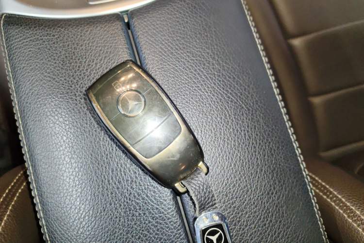 Used Mercedes-Benz GLC 2020 GLC 300 L 4MATIC Luxury Model Interior 1