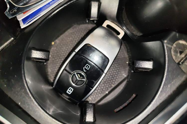 Used Mercedes-Benz GLC 2020 GLC 260 L 4MATIC Dynamic Model Interior 1