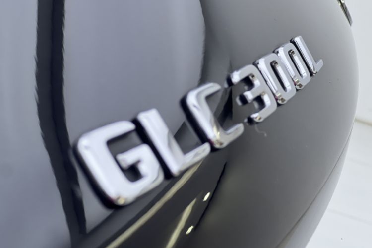 Used Mercedes-Benz GLC 2020 GLC 300 L 4MATIC Dynamic Edition Interior 1