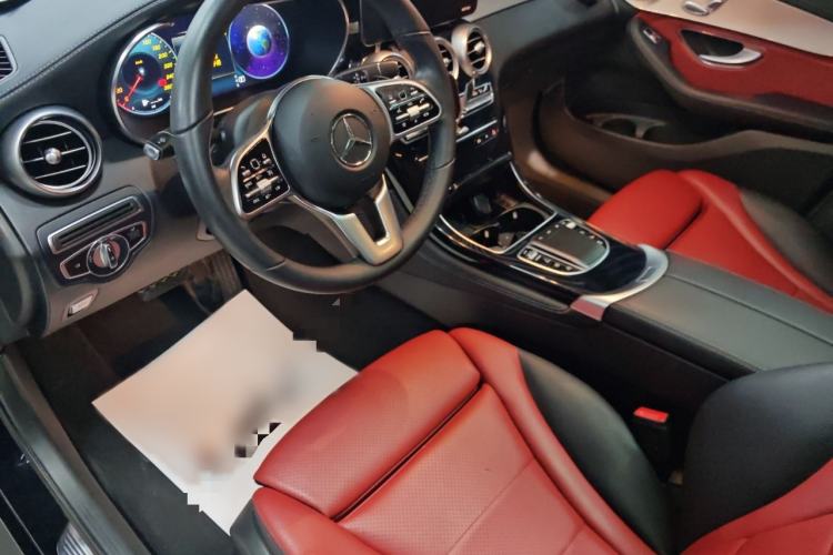 Used Mercedes-Benz GLC 2020 Facelift GLC 300 L 4MATIC Dynamic Edition Interior 1
