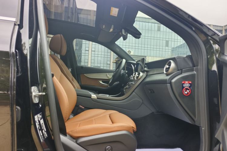 Used Mercedes-Benz GLC 2020 Facelifted GLC 260 L 4MATIC Dynamic Edition Interior 11