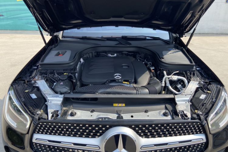 Used Mercedes-Benz GLC 2020 Facelift GLC 300 L 4MATIC Dynamic Edition Interior 12