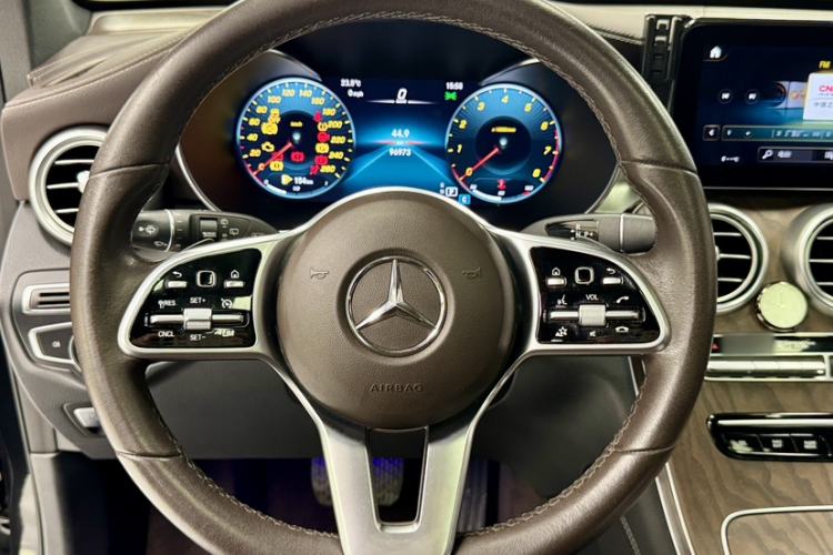 Used Mercedes-Benz GLC 2020 Facelift GLC 300 L 4MATIC Dynamic Edition Interior 12