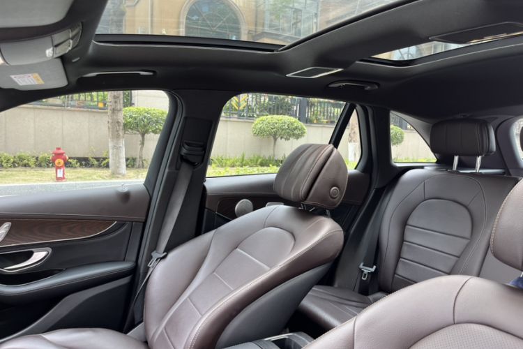 Used Mercedes-Benz GLC 2020 Facelift GLC 300 L 4MATIC Dynamic Edition Interior 2