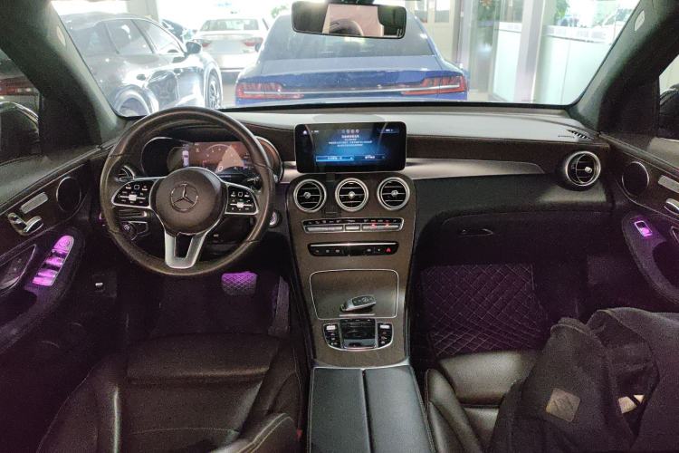 Used Mercedes-Benz GLC 2020 GLC 260 L 4MATIC Luxury Model Interior 2