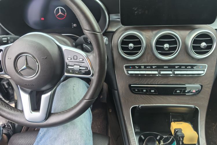 Used Mercedes-Benz GLC 2020 GLC 260 L 4MATIC Luxury Model Interior 2