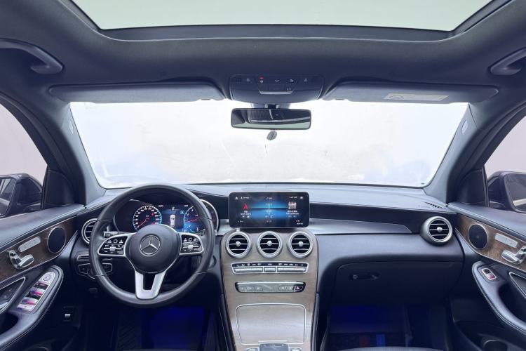 Used Mercedes-Benz GLC 2020 GLC 260 L 4MATIC Luxury Model Interior 2