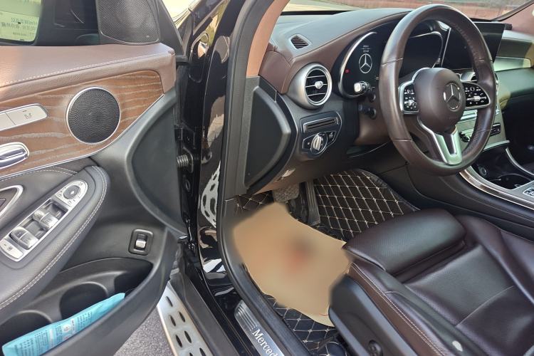 Used Mercedes-Benz GLC 2020 GLC 300 L 4MATIC Dynamic Edition Interior 3
