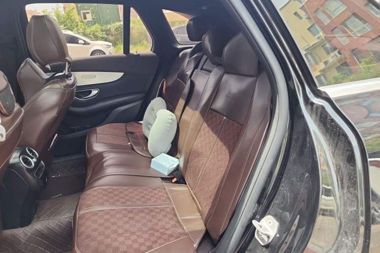 Used Mercedes-Benz GLC 2020 Facelifted GLC 260 L 4MATIC Dynamic Edition Interior 4