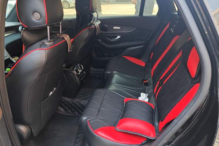 Used Mercedes-Benz GLC 2020 GLC 260 L 4MATIC Luxury Model Interior 4
