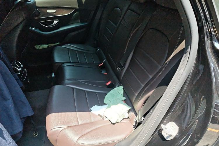 Used Mercedes-Benz GLC 2020 GLC 260 L 4MATIC Luxury Model Interior 4