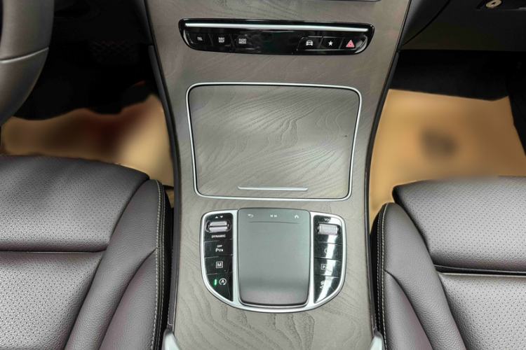 Used Mercedes-Benz GLC 2020 GLC 300 L 4MATIC Dynamic Edition Interior 7