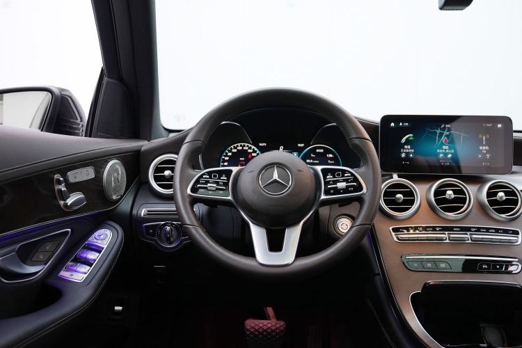 Used Mercedes-Benz GLC 2020 GLC 260 L 4MATIC Luxury Model Interior 7